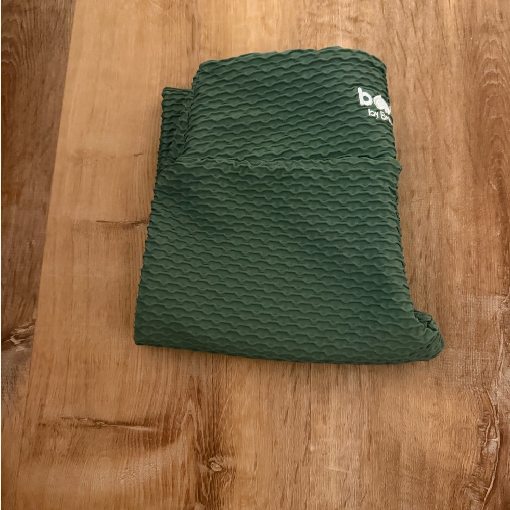 Green Booty By Brabants full length leggings
